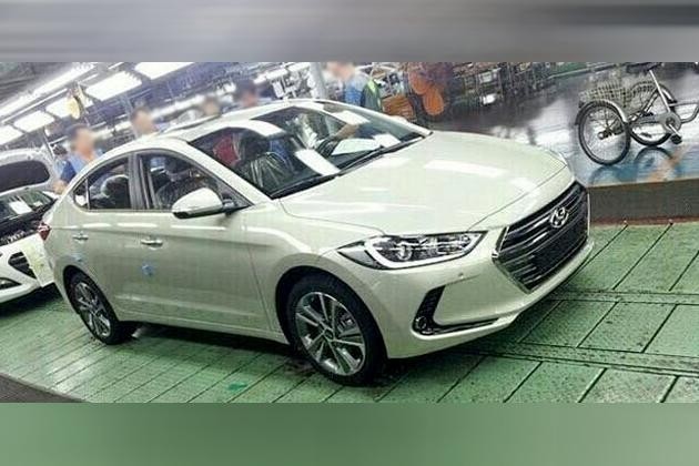 全新一代 Hyundai Elantra 毫無掩飾曝光