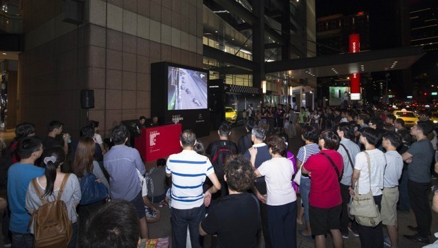 動時尚戶外F1轉播之夜零時差直播新加坡站賽事 粉絲集氣為Mercedes-AMG PETRONAS銀箭雙雄加油喝采
