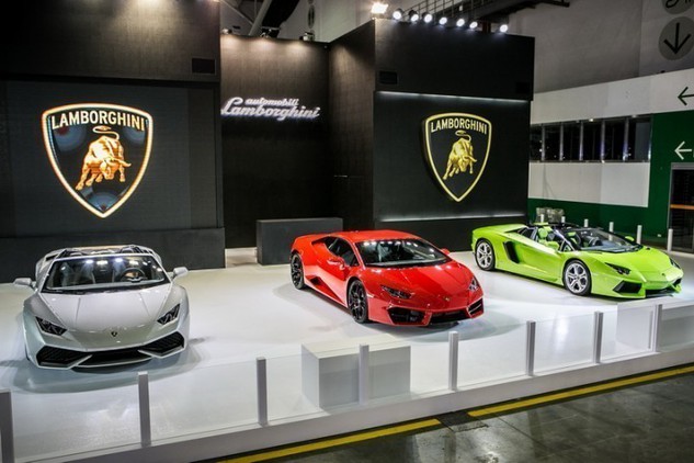 2016世界新車大展Lamborghini Huracán車系齊鳴 超跑新世代完美展演