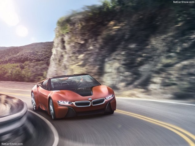 充滿科技感的2016國際消費性電子大展！BMW i8 Spyder Concept 未來完整呈現