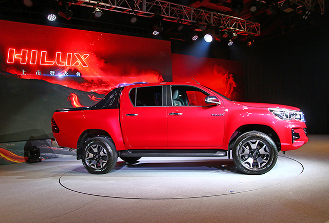 136萬起，最受注目皮卡Toyota Hilux正式上市！